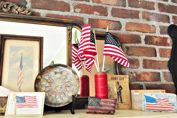 4th of July mantle decoration