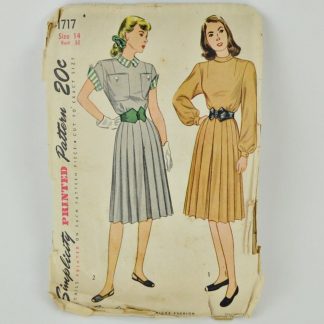 Vintage 1940s dress pattern, Simplicity 1717, bust size 32"