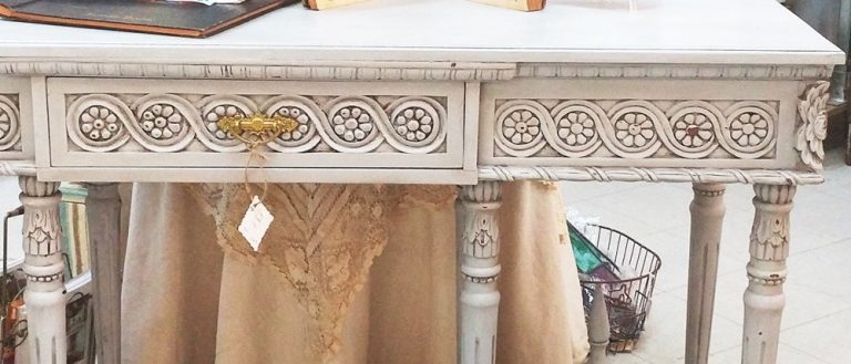 Hall Table Before and After – Or Is It A Sofa Table?